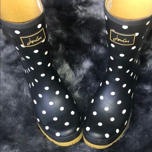 Polka dot rain boots